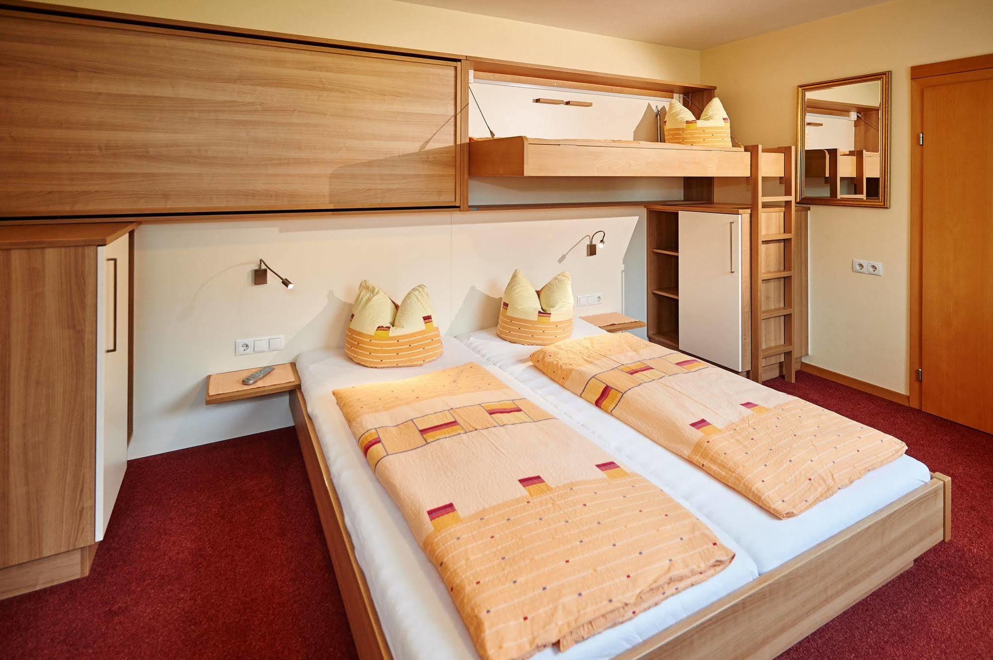 Fruehstueckspension Anja Kleinarl Extérieur photo